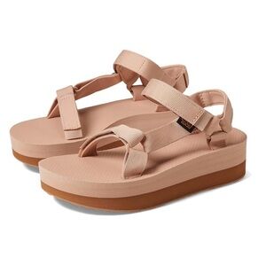 Teva Flatform Universal Sandals (Maple Sugar/Lion)